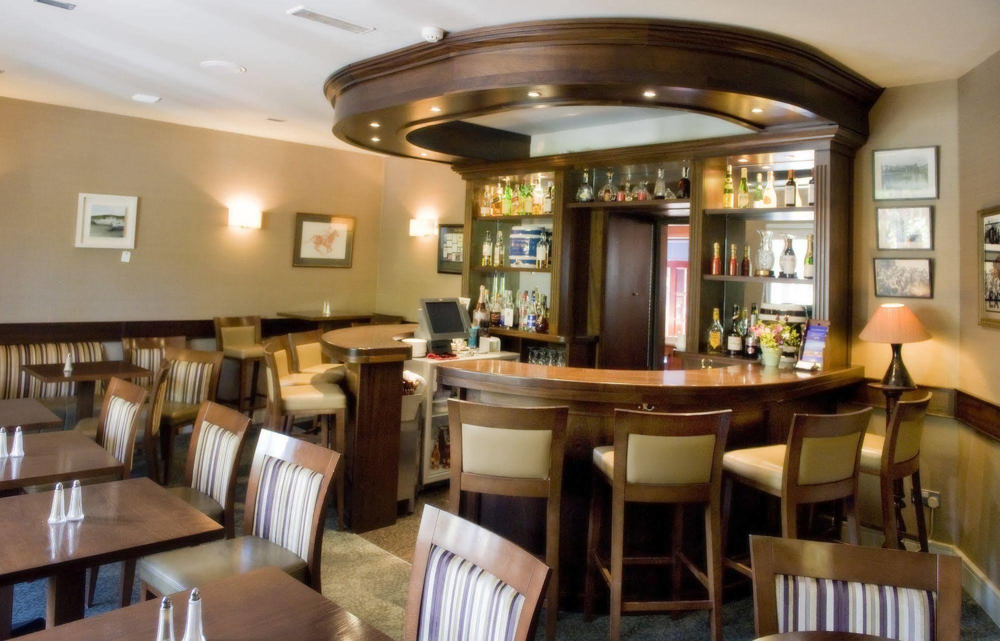 Aherne'S Townhouse Hotel And Seafood Restaurant Youghal Exterior photo